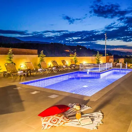 Maggie Alonia Áno Yerakaríon