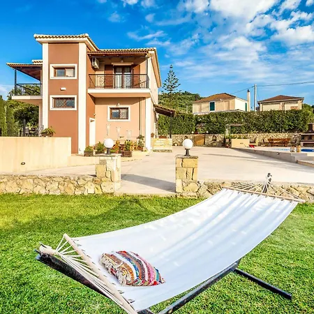 Villa Maggie Alonia *